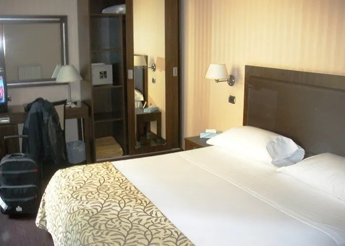Villafranca 4* Roma